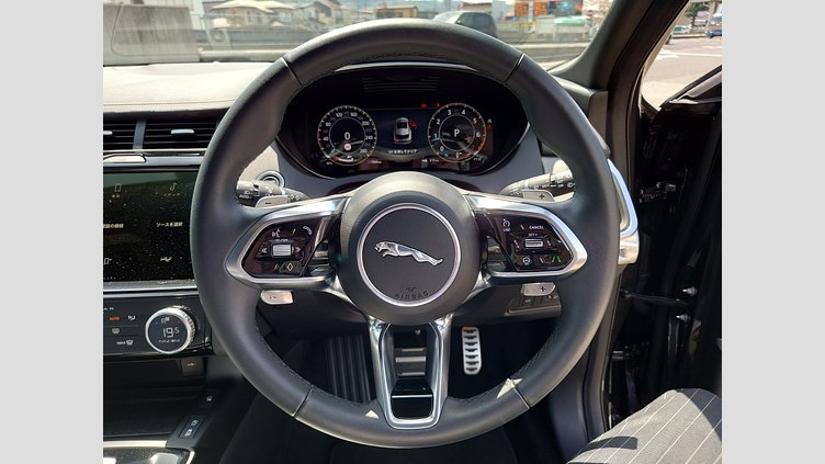 2024 認定中古車 Jaguar E-Pace カルパチアングレイ P250 AWD（オートマチック） R-DYNAMIC SE