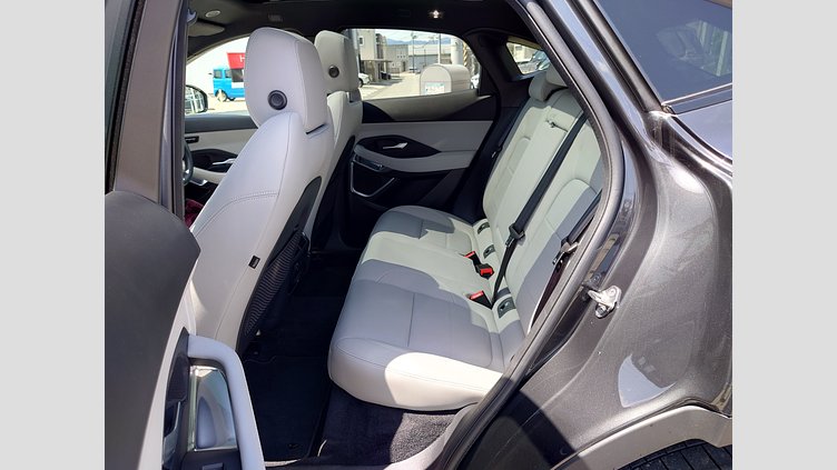 2024 認定中古車 Jaguar E-Pace カルパチアングレイ P250 AWD（オートマチック） R-DYNAMIC SE