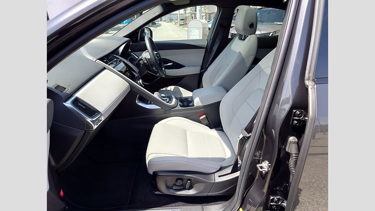 2024 認定中古車 Jaguar E-Pace カルパチアングレイ P250 AWD（オートマチック） R-DYNAMIC SE