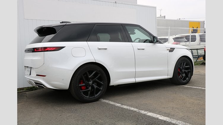 2025 認定中古車 Land Rover Range Rover Sport オストゥーニパールホワイト P550eプラグインハイブリッド（ガソリン） Dynamic SE