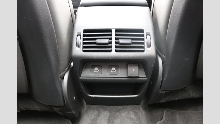 2024 認定中古車 Land Rover Discovery Sport サントリーニブラック P300eプラグインハイブリッド（ガソリン） DYNAMIC HSE