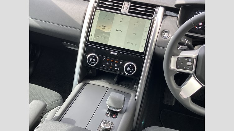 2024 認定中古車 Land Rover Discovery フジホワイト D300マイルドハイブリッド（ディーゼル） スタンダードホイールベース S