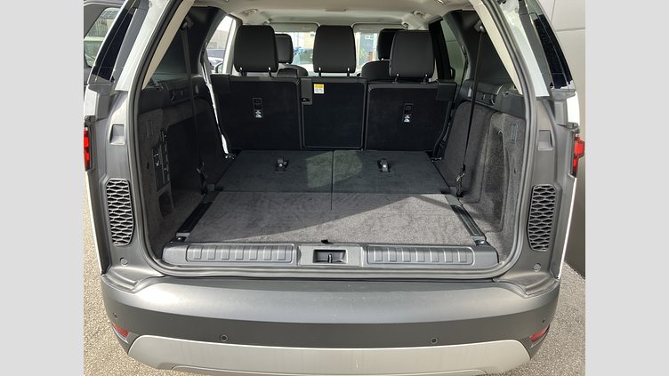2024 認定中古車 Land Rover Discovery フジホワイト D300マイルドハイブリッド（ディーゼル） スタンダードホイールベース S