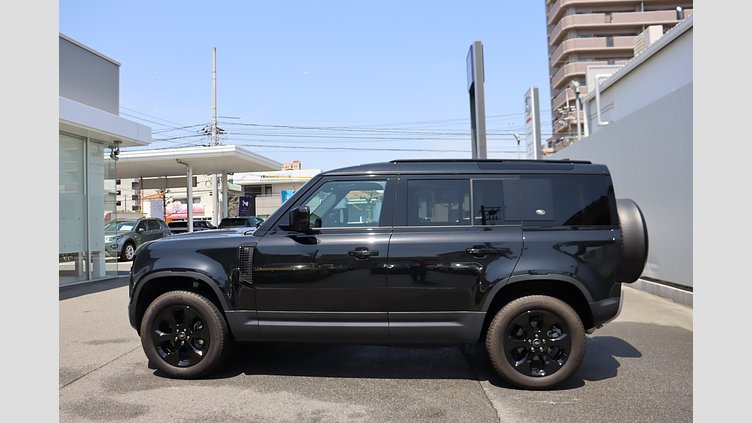 2023 認定中古車 Land Rover Defender 110 サントリーニブラック P300 AWD（AT） S