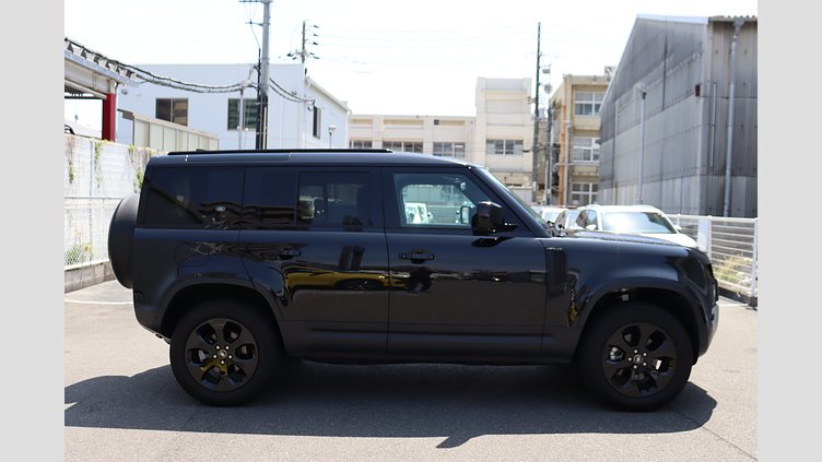 2023 認定中古車 Land Rover Defender 110 サントリーニブラック P300 AWD（AT） S