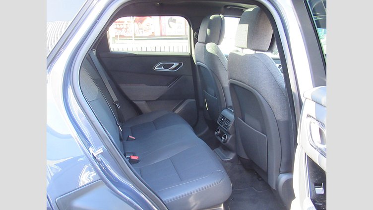 2024 認定中古車 Land Rover Range Rover Velar ヴァレジネブルー P400eプラグインハイブリッド（ガソリン） Standard Wheelbase Dynamic HSE