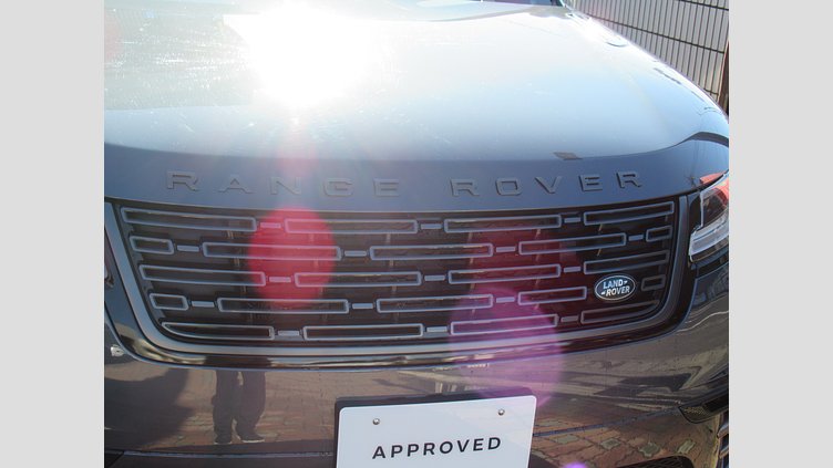 2024 認定中古車 Land Rover Range Rover Velar ヴァレジネブルー P400eプラグインハイブリッド（ガソリン） Standard Wheelbase Dynamic HSE