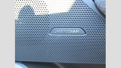 Range Rover Velar 11