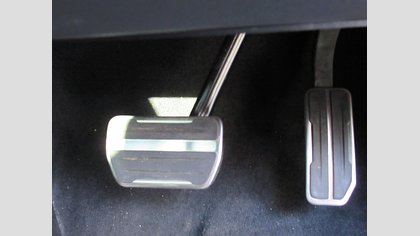 Range Rover Velar 38