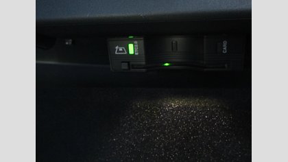 Range Rover Velar 16