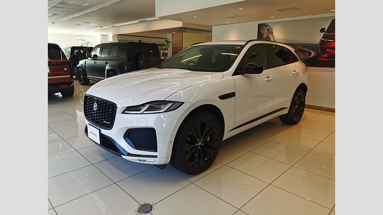 2024 認定中古車 Jaguar F-Pace オストゥーニパールホワイト D204 AWD（オートマチック）MHEV R-DYNAMIC SE