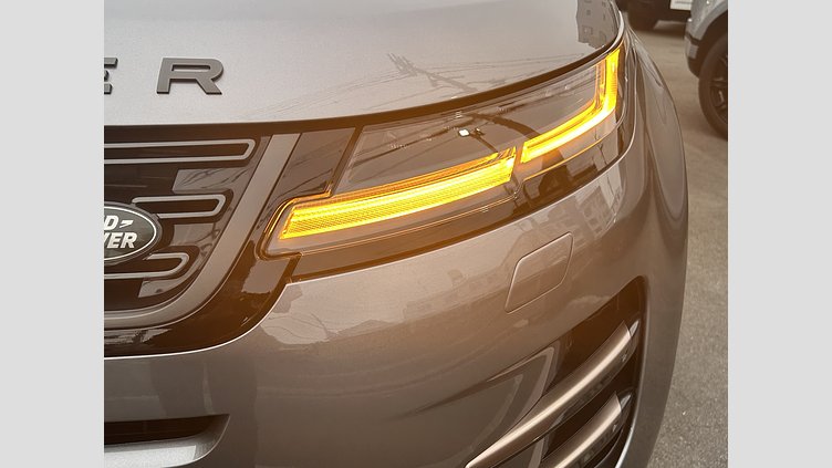 2024 認定中古車 Land Rover Range Rover Evoque アイガーグレイ P300eプラグインハイブリッド（ガソリン）  DYNAMIC HSE