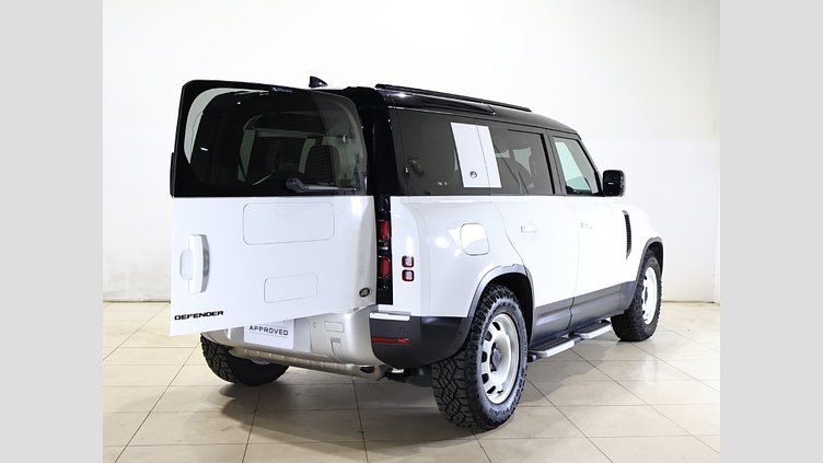 2021 認定中古車 Land Rover Defender 110 フジホワイト P300 AWD（AT） SE