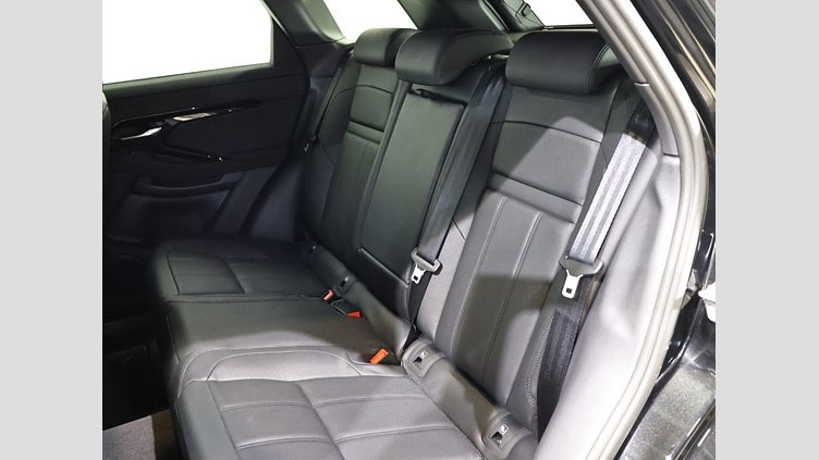 2024 認定中古車 Land Rover Range Rover Evoque サントリーニブラック D200マイルドハイブリッド（ディーゼル） スタンダードホイールベース DYNAMIC SE