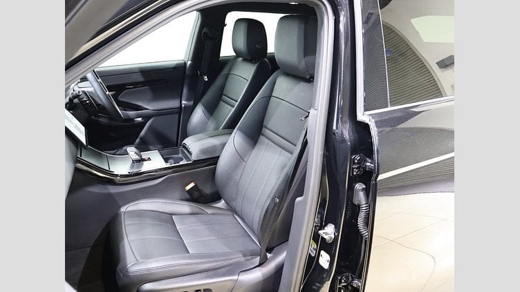 2024 認定中古車 Land Rover Range Rover Evoque サントリーニブラック D200マイルドハイブリッド（ディーゼル） スタンダードホイールベース DYNAMIC SE