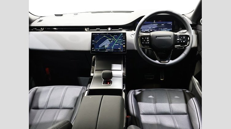 2024 認定中古車 Land Rover Range Rover Evoque サントリーニブラック D200マイルドハイブリッド（ディーゼル） スタンダードホイールベース DYNAMIC SE