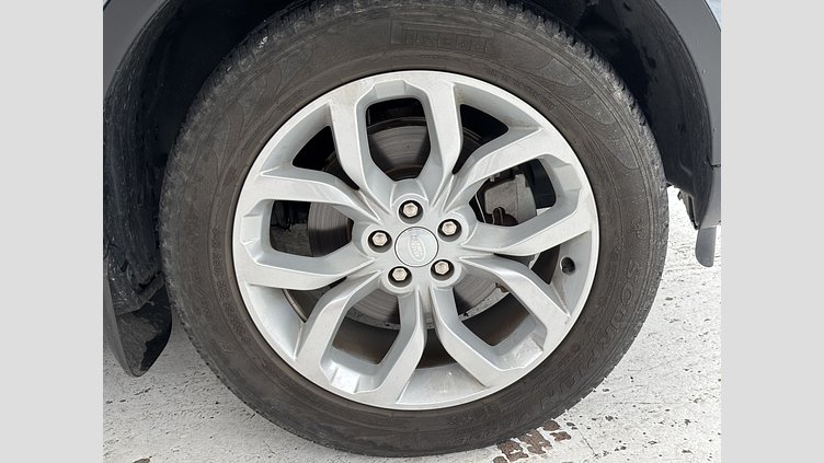 2019 認定中古車 Land Rover Discovery Sport Byron Blue 2.0 litre i4D Diesel HSE