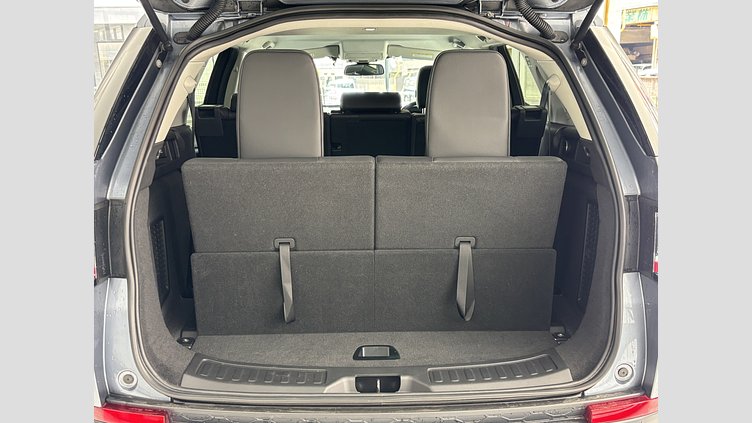 2019 認定中古車 Land Rover Discovery Sport Byron Blue 2.0 litre i4D Diesel HSE
