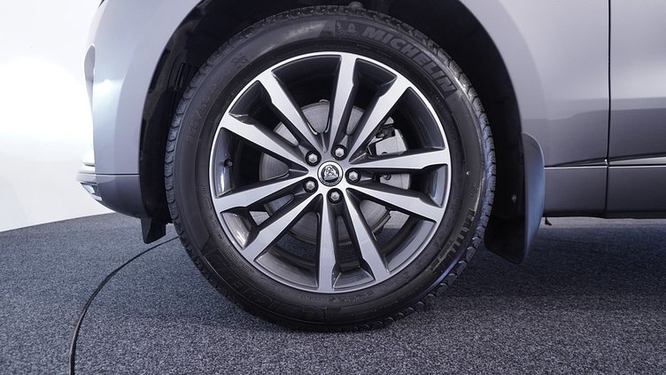 2024 Approved Jaguar F-Pace GREY P250 R-Dynamic SE