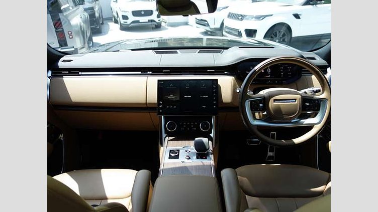 2023 認定中古車 Land Rover Range Rover サントリーニブラック D300 AWD MHEV（AT） スタンダードホイールベース HSE