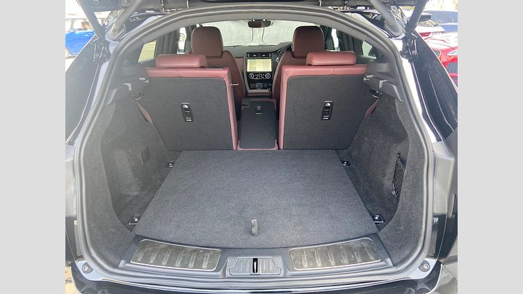 2023 認定中古車 Jaguar E-Pace サントリーニブラック P250 AWD（オートマチック） R-DYNAMIC SE