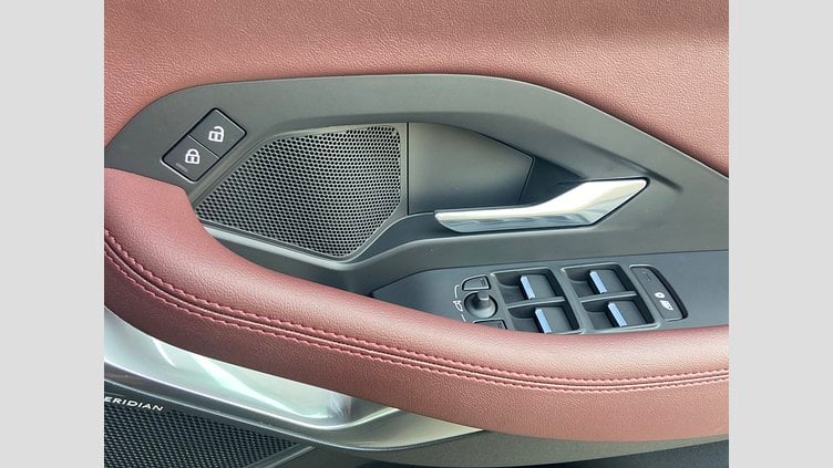 2023 認定中古車 Jaguar E-Pace サントリーニブラック P250 AWD（オートマチック） R-DYNAMIC SE