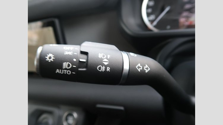 2023 認定中古車 Land Rover Defender 110 フジホワイト D300 AWD（AT） S