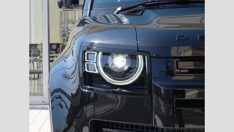 2024 認定中古車 Land Rover Defender 110 サントリーニブラック D300 AWD（AT） X-DYNAMIC SE