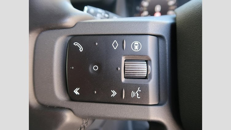 2024 認定中古車 Land Rover Defender 110 サントリーニブラック D300 AWD（AT） X-DYNAMIC SE