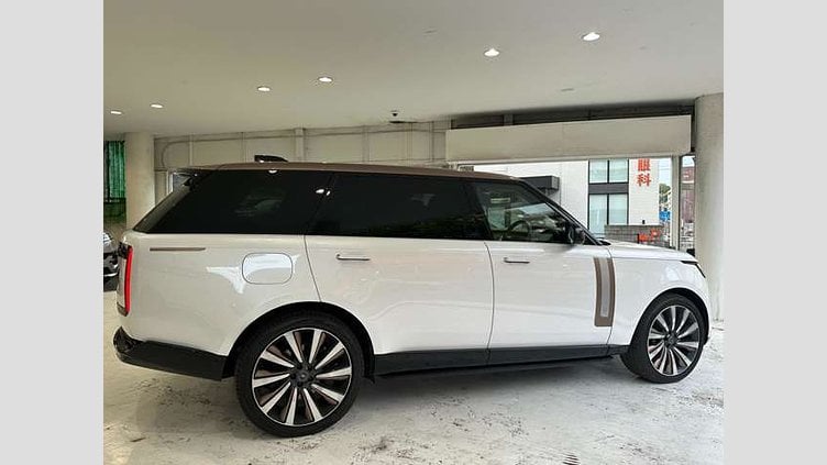 2023 認定中古車 Land Rover Range Rover アイシーホワイト - グロスフィニッシュ P530 AWD（AT） ロングホイールベース SV　セレニティ