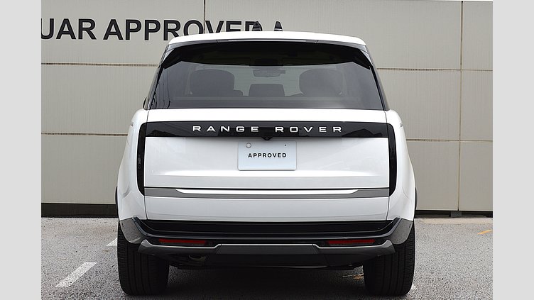 2024 認定中古車 Land Rover Range Rover オストゥーニパールホワイト（お取り扱いの有無については正規ディーラーにお問い合わせください） D300 AWD MHEV（AT） スタンダードホイールベース Autobiography