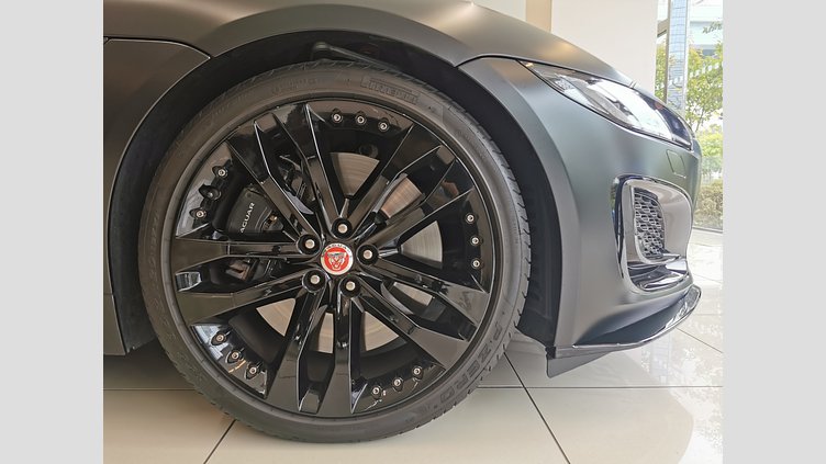 2023 認定中古車 Jaguar F-Type サントリーニブラック P450 オートマチック 全輪駆動 F-TYPEクーペ R-DYNAMIC BLACK