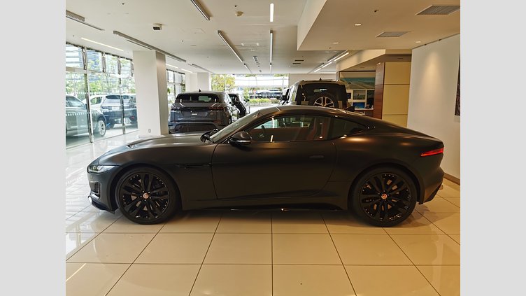 2023 認定中古車 Jaguar F-Type サントリーニブラック P450 オートマチック 全輪駆動 F-TYPEクーペ R-DYNAMIC BLACK