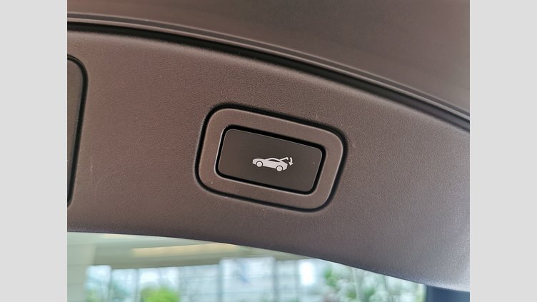 2023 認定中古車 Jaguar F-Type サントリーニブラック P450 オートマチック 全輪駆動 F-TYPEクーペ R-DYNAMIC BLACK