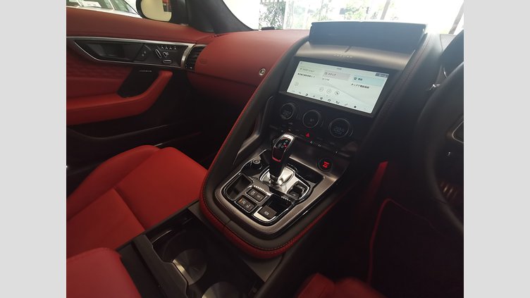 2023 認定中古車 Jaguar F-Type サントリーニブラック P450 オートマチック 全輪駆動 F-TYPEクーペ R-DYNAMIC BLACK