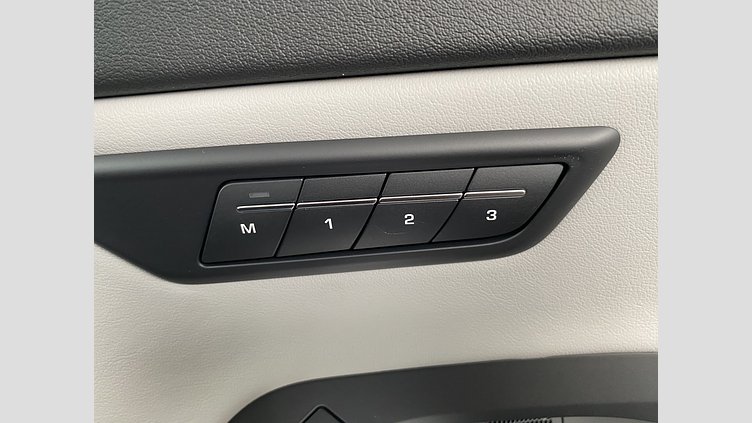 2024 認定中古車 Jaguar E-Pace カルパチアングレイ P250 AWD（オートマチック） R-DYNAMIC SE