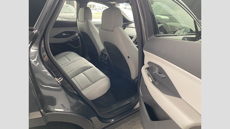 2024 認定中古車 Jaguar E-Pace カルパチアングレイ P250 AWD（オートマチック） R-DYNAMIC SE