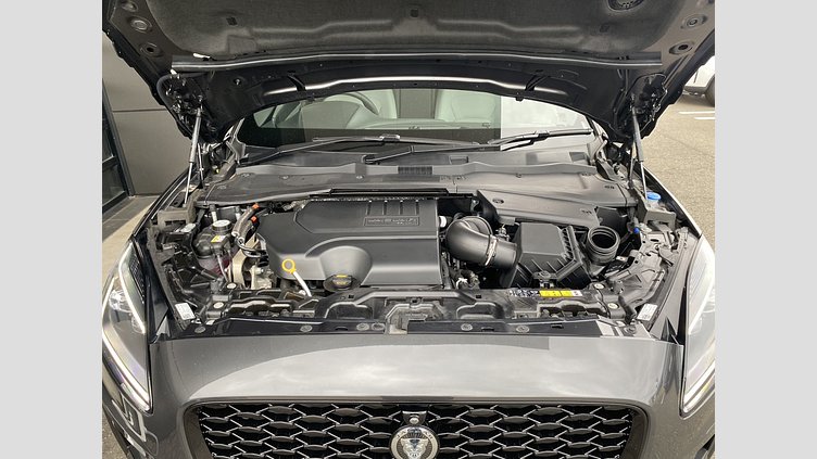 2024 認定中古車 Jaguar E-Pace カルパチアングレイ P250 AWD（オートマチック） R-DYNAMIC SE