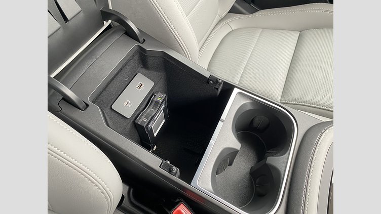 2024 認定中古車 Jaguar E-Pace カルパチアングレイ P250 AWD（オートマチック） R-DYNAMIC SE