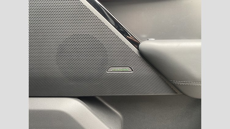 2024 認定中古車 Land Rover Range Rover Velar ザダルグレイ D200マイルドハイブリッド（ディーゼル） Standard Wheelbase Dynamic HSE