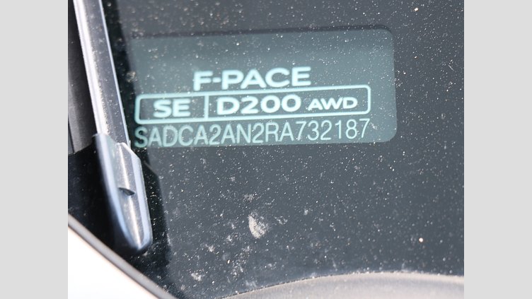 2024 認定中古車 Jaguar F-Pace カルパチアングレイ D204 AWD（オートマチック）MHEV R-DYNAMIC SE
