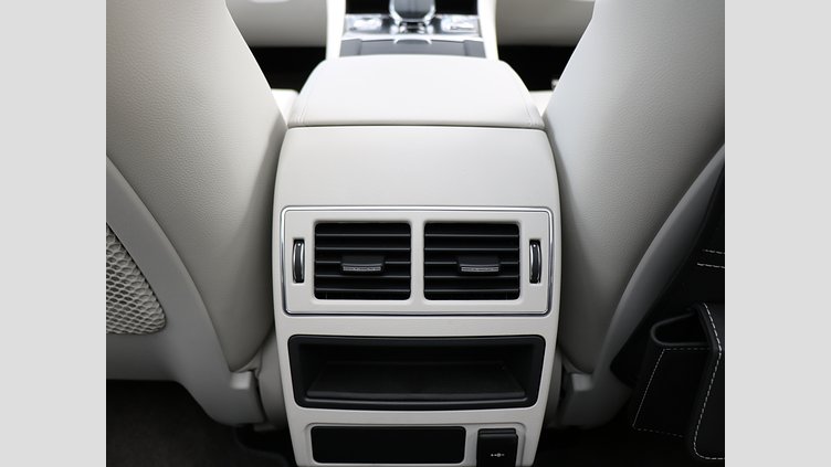 2024 認定中古車 Jaguar F-Pace カルパチアングレイ D204 AWD（オートマチック）MHEV R-DYNAMIC SE