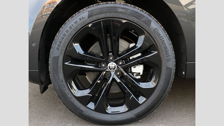 2024 認定中古車 Jaguar F-Pace カルパチアングレイ D204 AWD（オートマチック）MHEV R-DYNAMIC SE