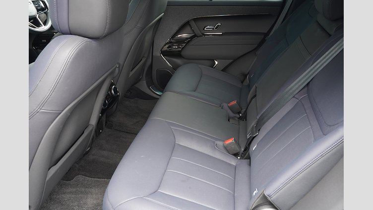 2023 認定中古車 Land Rover Range Rover Sport ヴァレジネブルー 3.0リッター6気筒300PSターボチャージドディーゼルMHEV（オートマチック） AUTOBIOGRAPHY