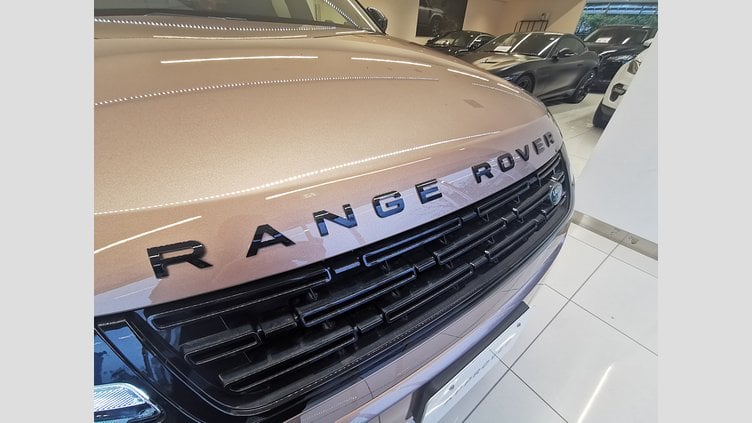 2024 認定中古車 Land Rover Range Rover Evoque コリンシアンブロンズ P250（ガソリン） スタンダードホイールベース AUTOBIOGRAPHY