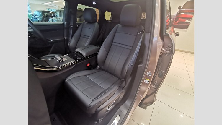 2024 認定中古車 Land Rover Range Rover Evoque コリンシアンブロンズ P250（ガソリン） スタンダードホイールベース AUTOBIOGRAPHY