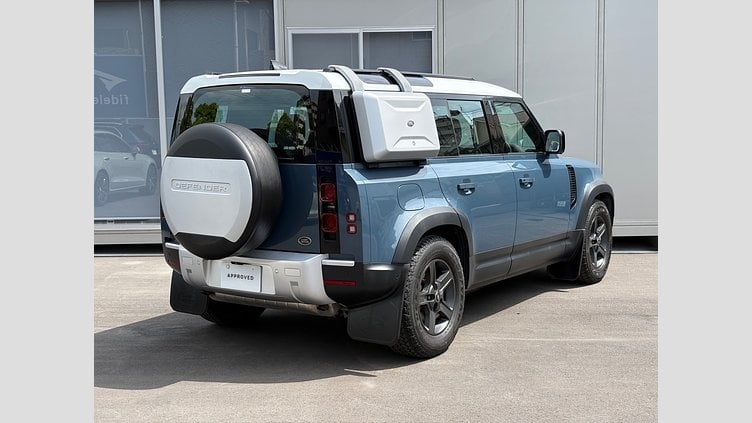 2020 認定中古車 Land Rover Defender 110 Tasman Blue 2.0 litre i4P Petrol スタートアップエディション