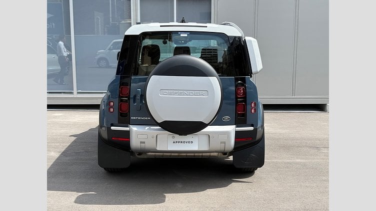 2020 認定中古車 Land Rover Defender 110 Tasman Blue 2.0 litre i4P Petrol スタートアップエディション