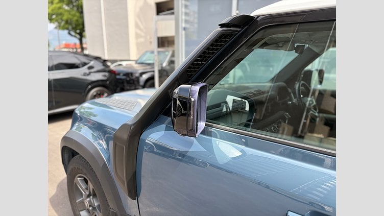 2020 認定中古車 Land Rover Defender 110 Tasman Blue 2.0 litre i4P Petrol スタートアップエディション