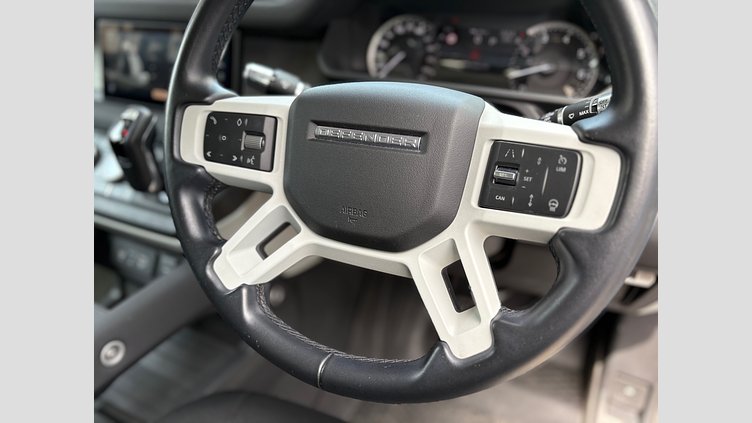 2020 認定中古車 Land Rover Defender 110 Tasman Blue 2.0 litre i4P Petrol スタートアップエディション